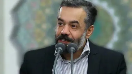 محمود کریمی در مصلی دوباره «ای ایران» را خواند