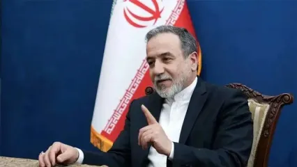 عراقچی: ۳ اصل عزت، حکمت و مصلحت با تدبیر رهبر شهید در وزارت خارجه شکل گرفت