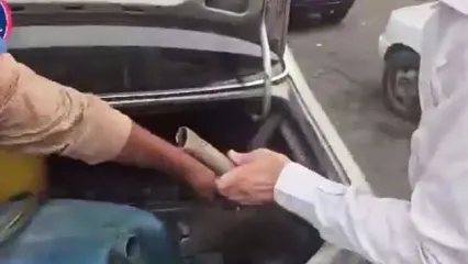 شگرد عجیب یک راننده برای چندبار سوخت‌گیری در جایگاه!