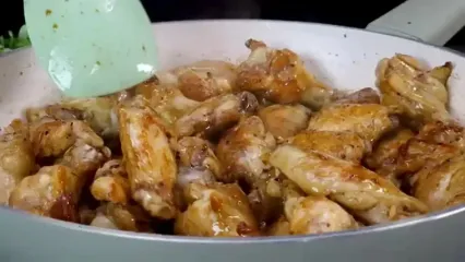 روشی جدید و خوشمزه برای پخت بال مرغ با عسل