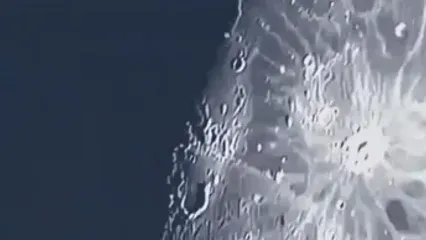 اتفاق عجیب بدلیل برخورد ۴ تن آهن آمریکایی به کره ماه