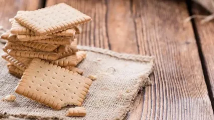 با یک بسته پتی‌بور این شکلات خوشمزه را درست کن!