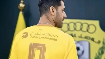 دریبل خوردن چندباره طارمی از بازیکن شباب‌الاهلی!