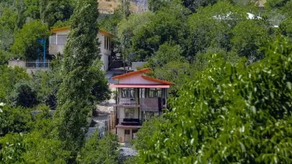 ویدیویی عجیب از وضعیت زندگی شهروندان در لواسان!