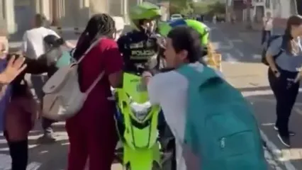 لحظات ترسناک از هنگام وقوع زلزله شدید کلمبیا