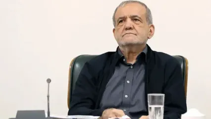ادعای موافقت رهبری با احتمال استعفای مجدد پزشکیان!
