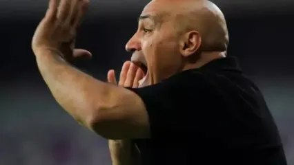 از دیروز یک ملت در حال خندیدن به منصوریان هستند