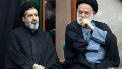 اولین تصاویر از فرزند ارشد رهبر شهید در حرم رضوی