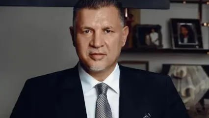 تشویق بی‌امان علی دایی پیش از بازی پرسپولیس