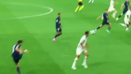 ویدئو: شاهکار خویچا کواراتسخلیا با پیراهن پاری سن ژرمن
