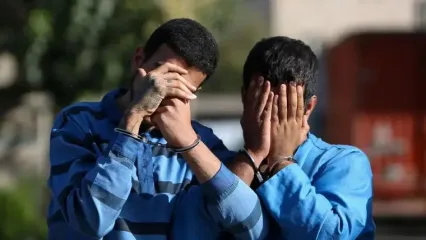 فیلم لحظه به لحظه دستگیری دزدان خانه ها / پاتک پلیس به مخفیگاه سارقانی که تا دندان مسلح بودند