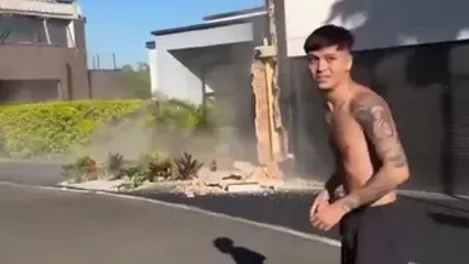 فرار یک خانواده چند لحظه پیش از زلزله مرگبار کلمبیا