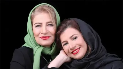 شوخی با سن و سال لیلی رشیدی توسط مادرش جلوی مردم / دخترم 70 سالشه