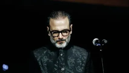 وقتی علیرضا قربانی سالن را میخکوب کرد؛ واکنش همایون شجریان به صدای خیره کننده او