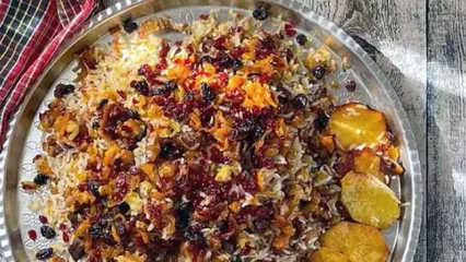 گردو پلو؛ غذای سنتی ایران با عطر زعفران و گردو