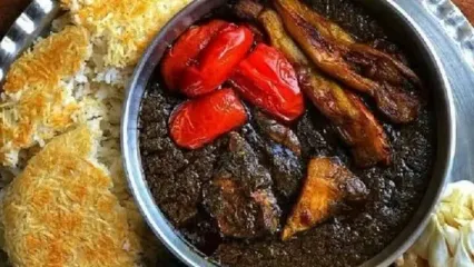 خورش ترش‌واش؛ یک غذای خوش‌عطر و وسوسه‌کننده