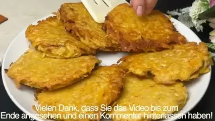 طرز پخت یک غذای ساده با 8 سیب زمینی و 4 تخم مرغ