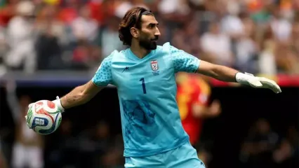 رادان: بیرانوند سرباز است و باید بین ملوان و فجر سپاسی یکی را انتخاب کند
