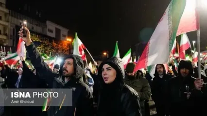 شعار ماشاالله به یمن که روحانی ندارد هم سر داده شد