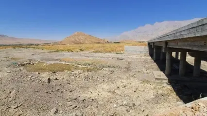 نشانه های بحران هیدرولوژیک در غرب کشور /در مقطعی از رودخانه گاماسیاب، حتی یک قطره آب دیده نمی‌شود