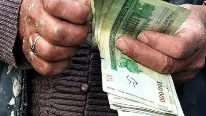 تغییرات دلاری حداقل دستمزد از سال 58 تا 1405