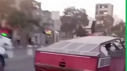 نسخه دانش‌آموزی تسلا در خیابان‌های مشهد رویت شد