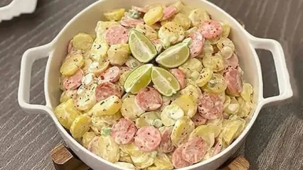 سالاد آلمانی؛ یک سالاد خوشمزه و سریع برای مهمانی‌
