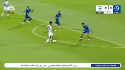 گل اول چادرملو به استقلال خوزستان با ضربه محمدی‌فرد