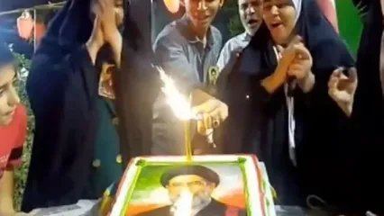 جشن تولد رهبر انقلاب در تجمع شبانه سمنان