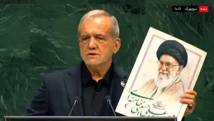 تصاویر خبرسازی که پزشکیان در سازمان ملل بالا برد