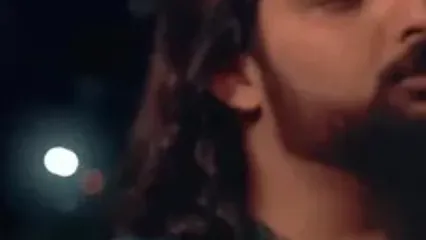 اجرای آهنگ «منو ببخش» ناصر عبداللهی توسط پسرش