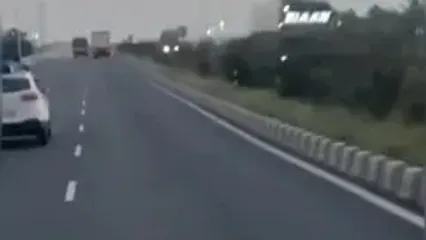 ۴۰ کیلومتر تعقیب روی سقف خودرو
