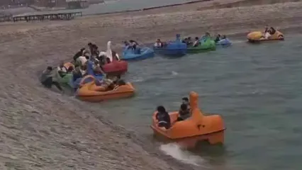 طوفان دیروز قایق‌ها را در چیتگر گیر انداخت!
