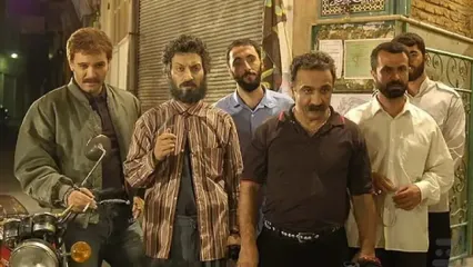 ماجرای تحصن علیه فیلم «اخراجی‌ها» در دفتر رهبری!