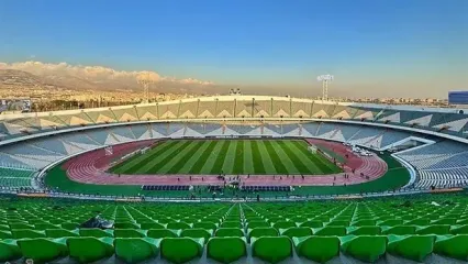 آغاز کاشت چمن هیبریدی در ورزشگاه آزادی