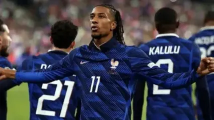 فرانسه در یک ربع، بلژیک را به چهارمیخ کشید