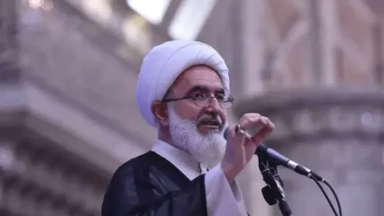 امام جمعه تهران خطاب به آمریکا: «برید گم شید»