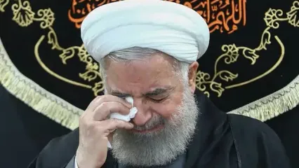 حسن روحانی در دادگاه خیابانی محاکمه شد